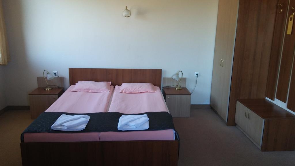 Bistrica Hotel Samokov Room photo